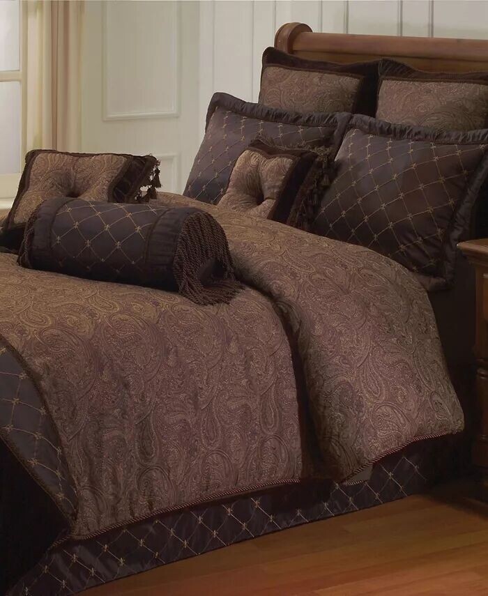

Набор одеял Buta Qn из 9 предметов Riverbrook Home, коричневый