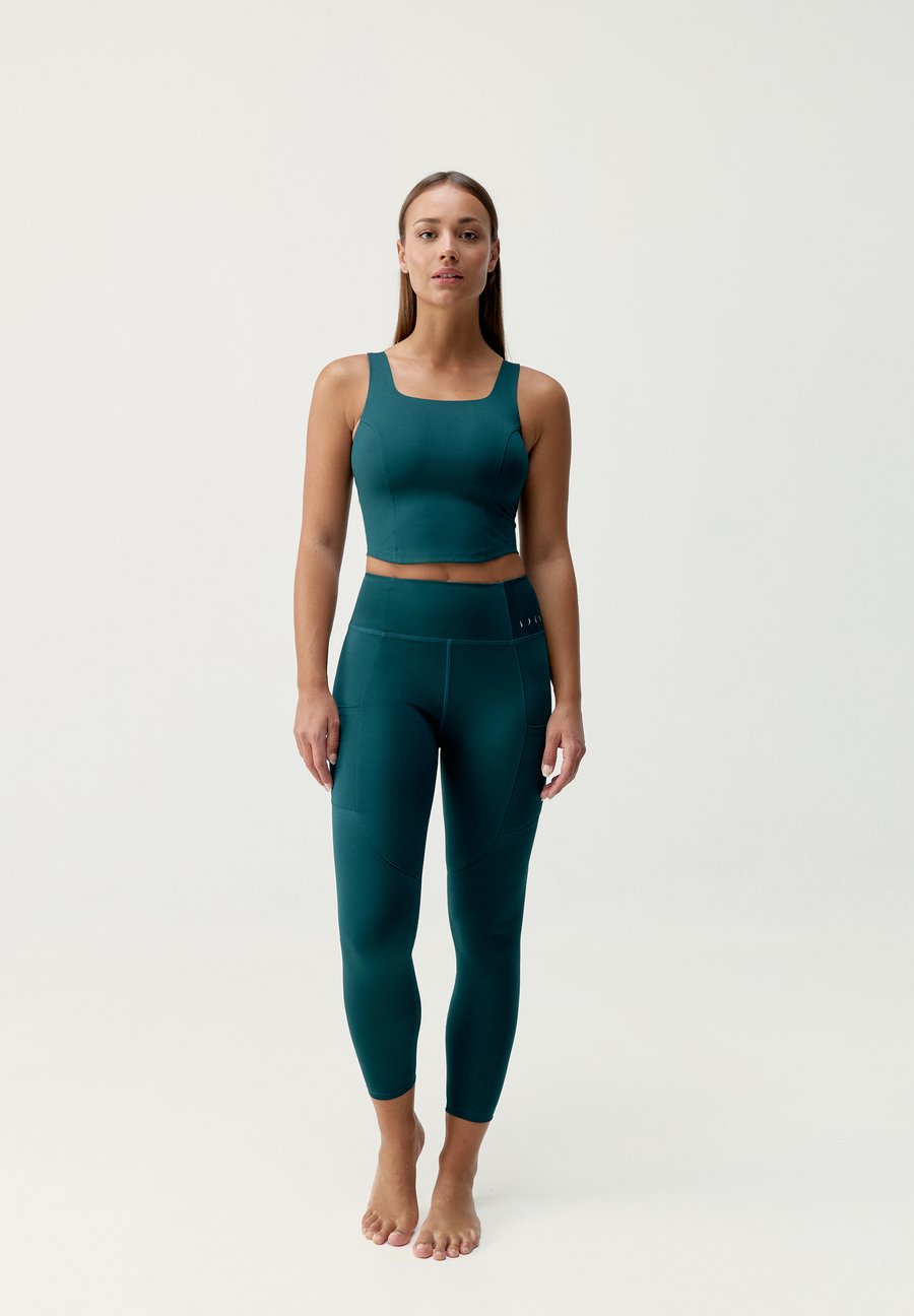 

Леггинсы Born Living Yoga Leggings, Verde Oscuro/Dark Green
