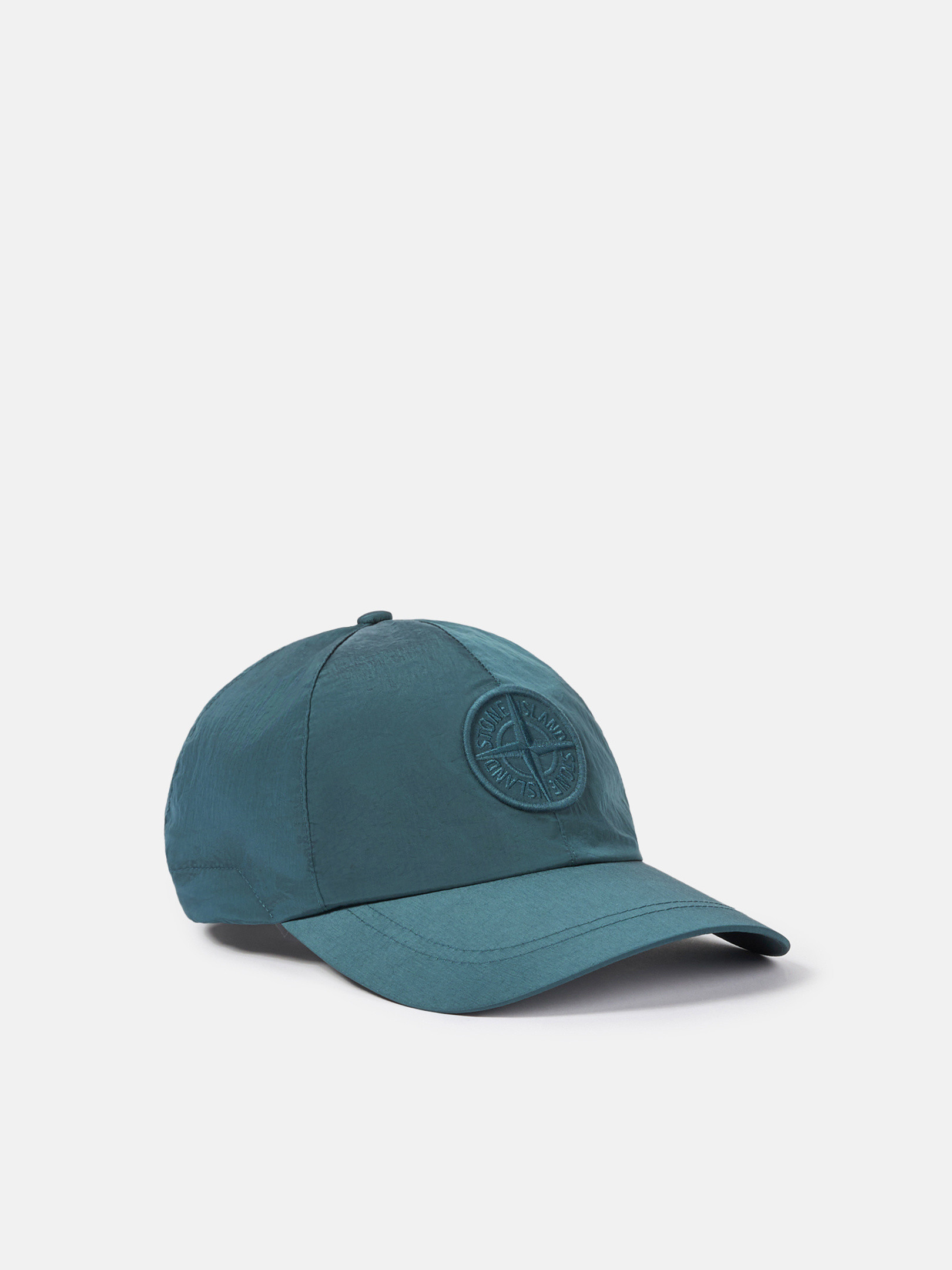 

Бейсболка с завязкой и вышивкой Компас Stone Island 9100011 NYLON METAL IN ECONYL, Dark Teal Green