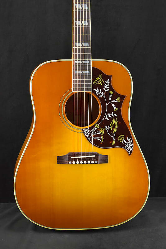 

Акустическая гитара Gibson Hummingbird Original Heritage Cherry Sunburst