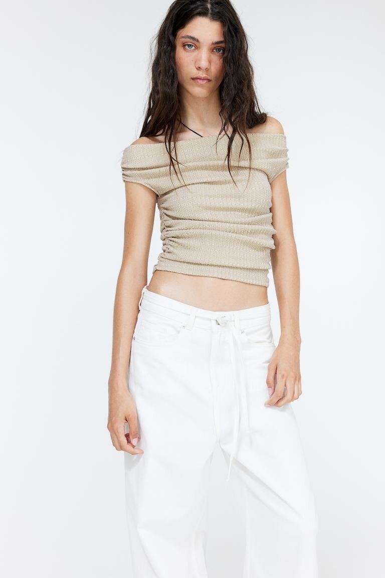 

Мятый топ с открытыми плечами H&M, бежевый
