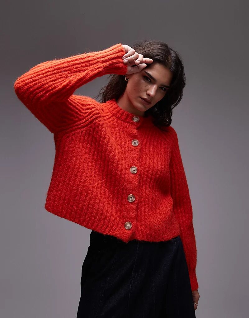 

Вязаный кардиган толстой вязки с круглым вырезом красного цвета Topshop