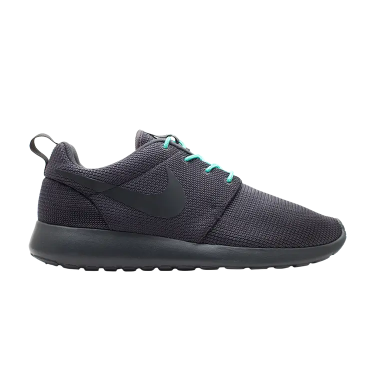 

Кроссовки Nike Rosherun, черный