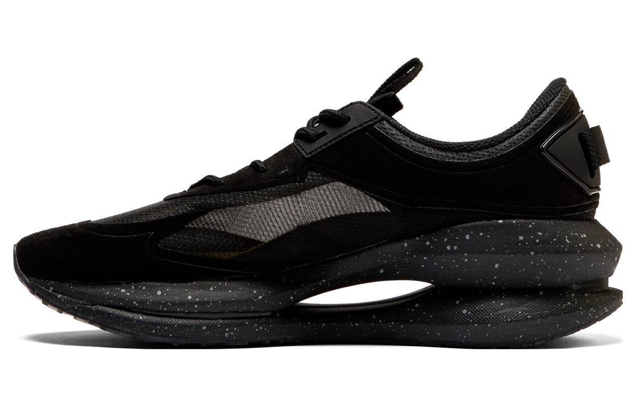 

Кроссовки Onitsuka Tiger Lifestyle Shoes Unisex Low-top Black/Gold, черный/золотой