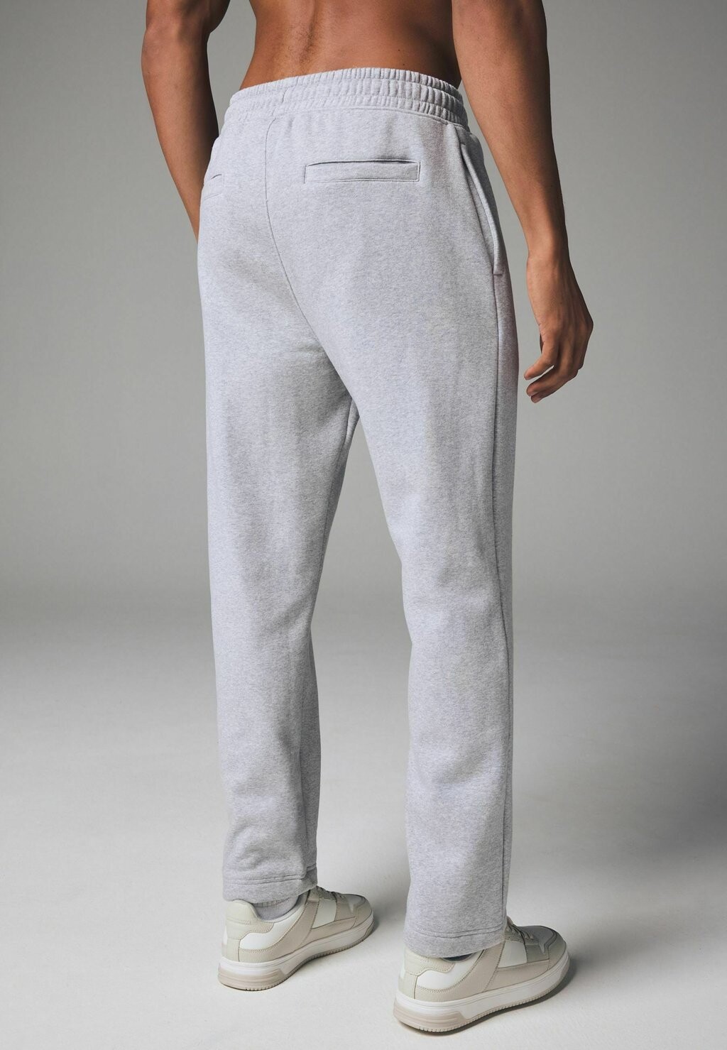 

Спортивные брюки STRAIGHT FIT REGULAR FIT Next, серый