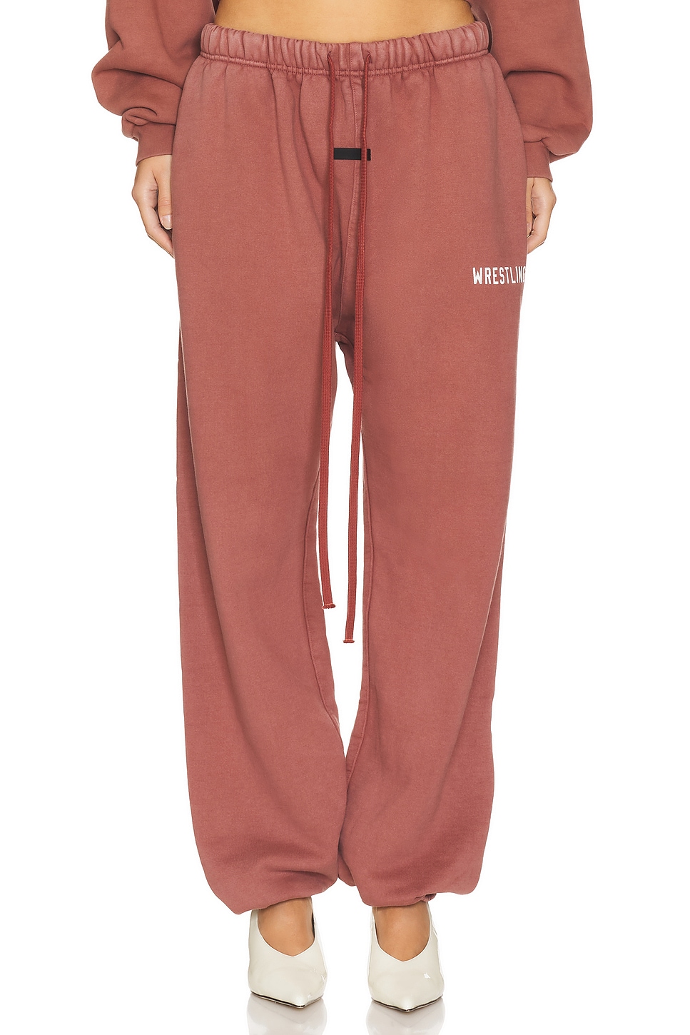 

Тяжелые флисовые спортивные штаны Fear Of God Essentials, цвет crimson