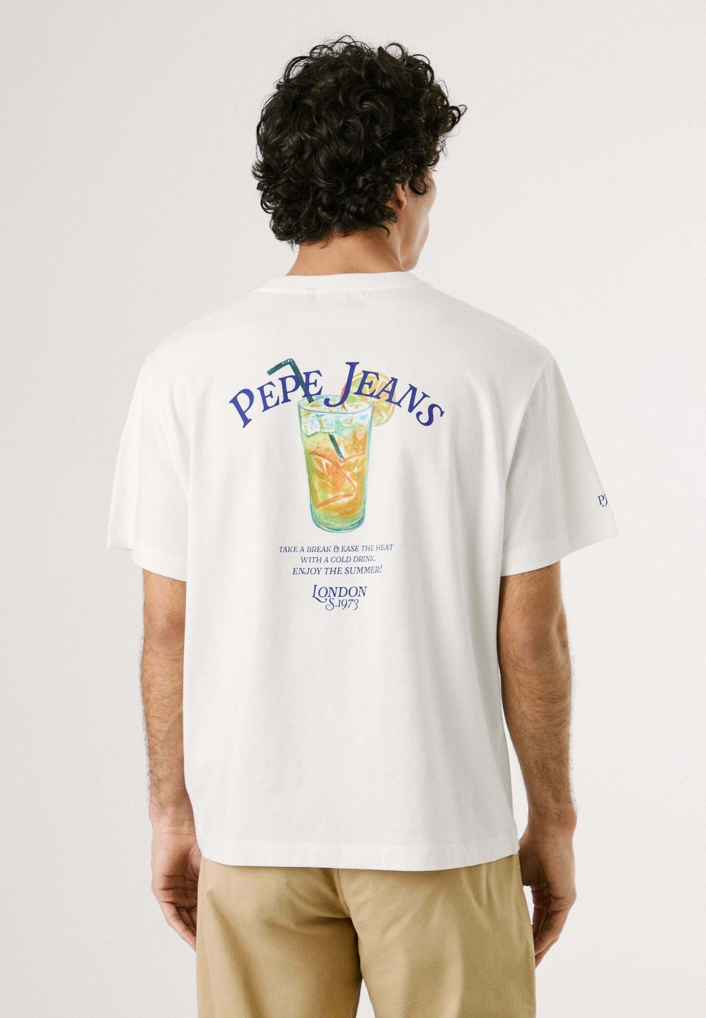 

Футболка с принтом Pepe Jeans, кремовый