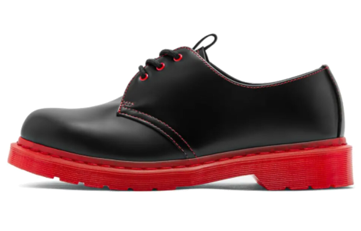 

CLOT X 1461 Черный Красный Dr.Martens