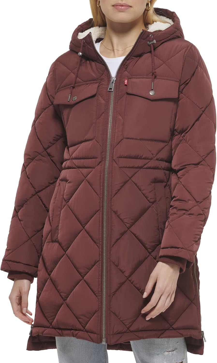 

Женская длинная парка Levi's с мягкой подкладкой из шерпы и ромбовидной стежкой, винный