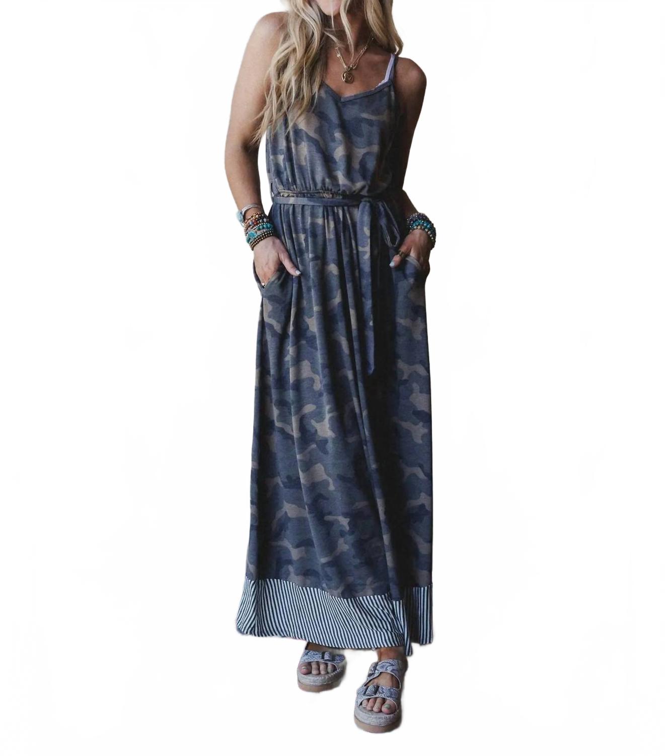 

Платье макси с камуфляжным принтом Cadet цвета оливкового мха Three Bird Nest, Olive Moss