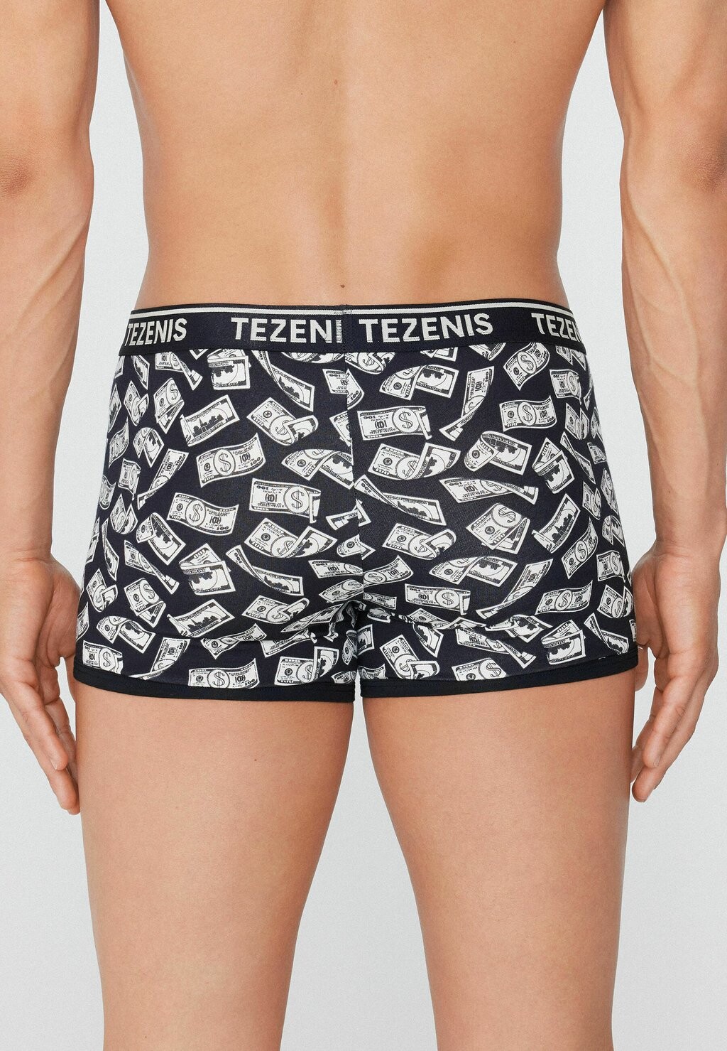 

Брюки AUS BEDRUCKTER MIT KONTRAST KANTEN UND LOGO Tezenis, черный деним
