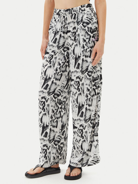 

Брюки свободного кроя Alix B1212504 Volcom, белый