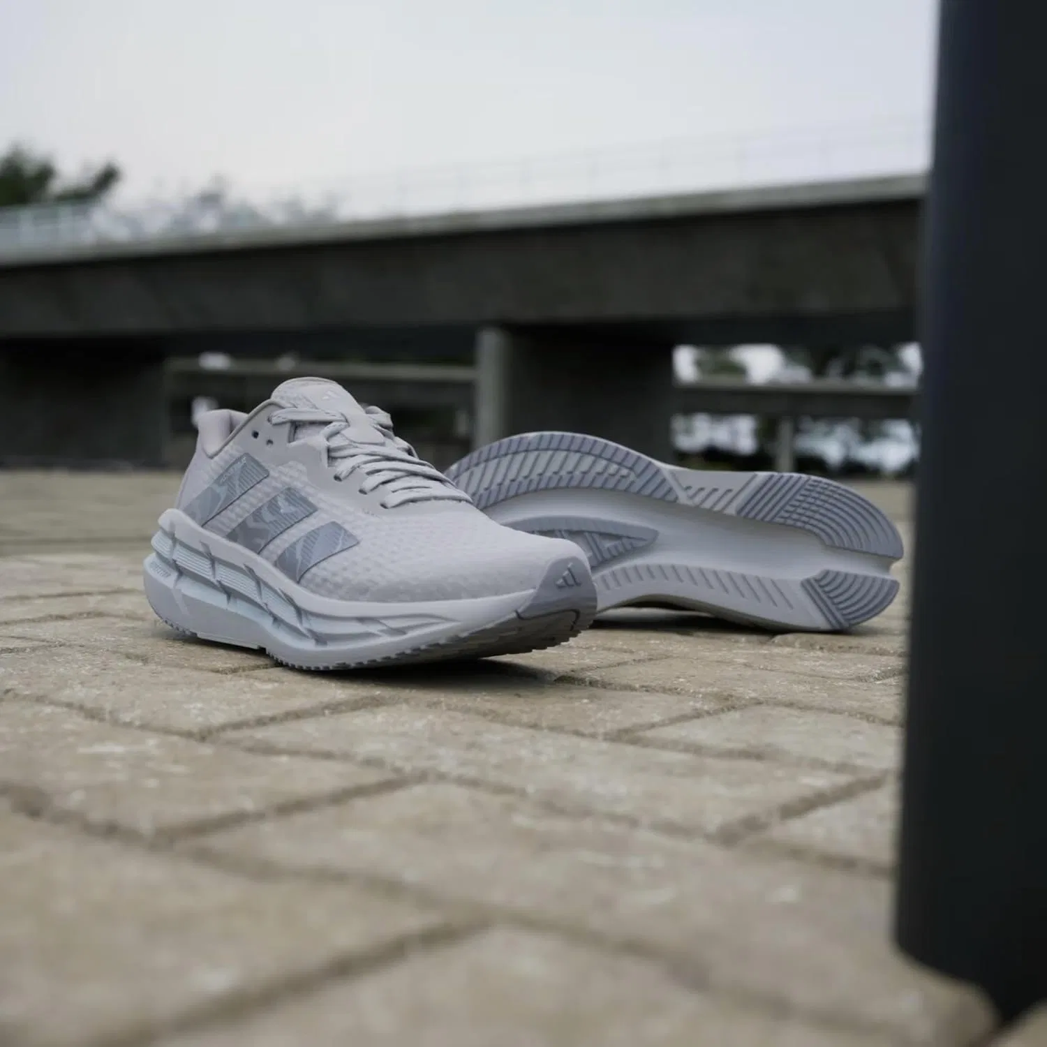 Кроссовки Adidas Adistar 3 W Reflective Unisex для бега, ID6170, серые — фото 2