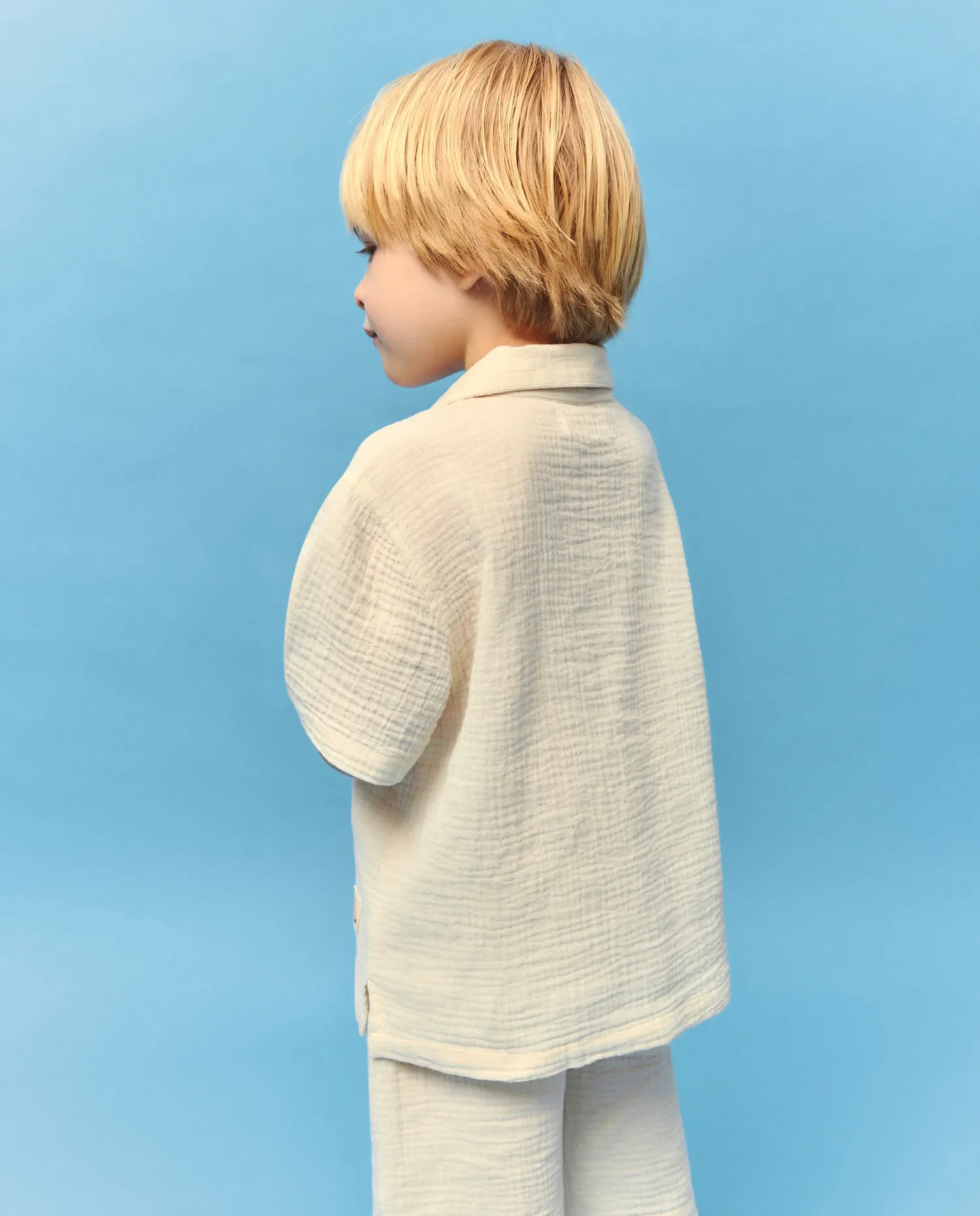Гладкая рубашка с коротким рукавом для мальчика Kids El Corte Inglés, 120 Crudo — фото 3