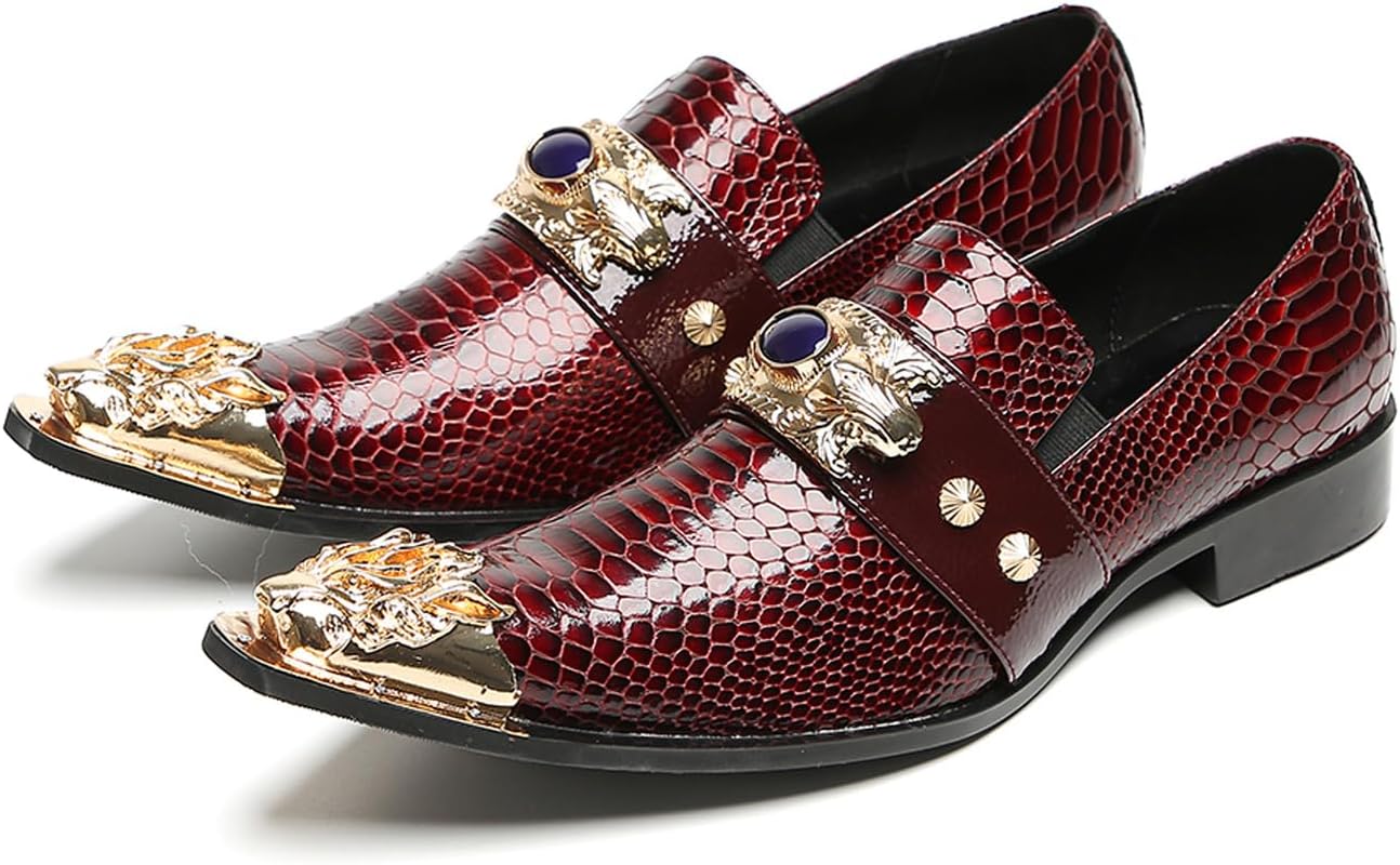 

Мужские слипоны Santimon, повседневные и нарядные лоферы - бордовая кожа с тиснением под крокодила, с металлическим заостренным носком с изображением льва и украшением из камня для роскошной свадьбы, вечеринки, бального или диско мероприятия