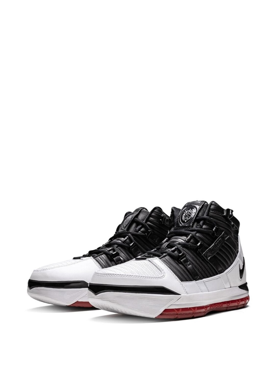 

Nike кроссовки Zoom Lebron III QS, черный