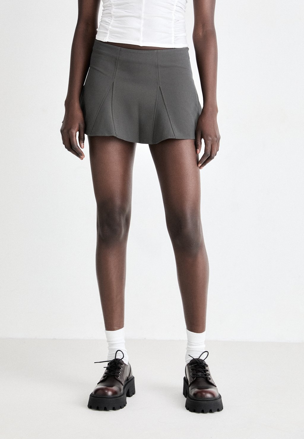 

Мини-юбка SKIRT Weekday, темно-серый