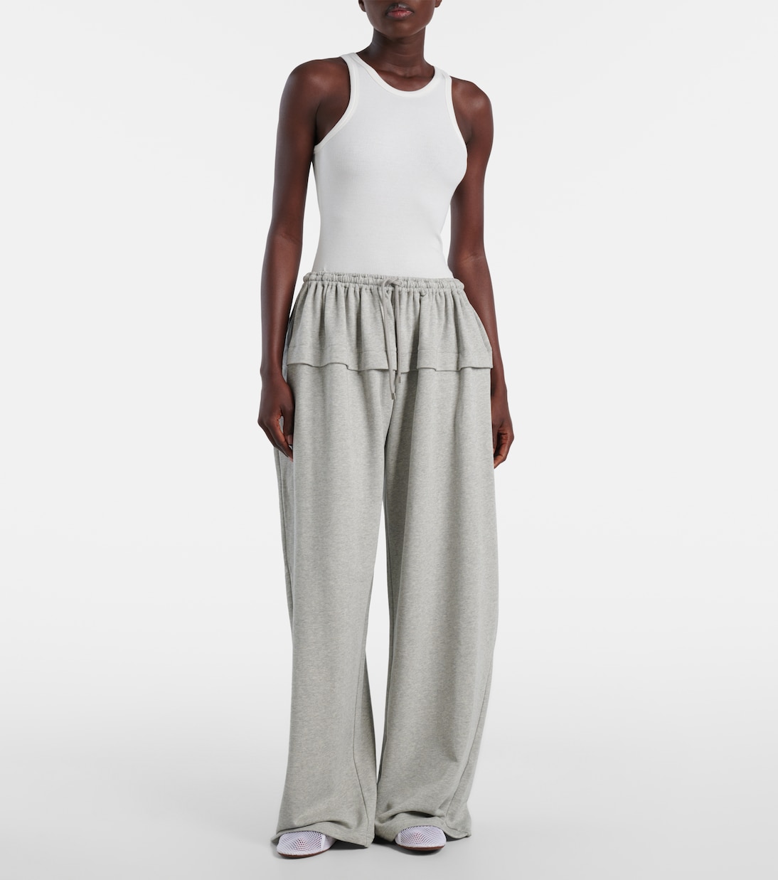 Брюки спортивные из хлопковой смеси с рюшами Alaïa, Gris Melange — фото 2