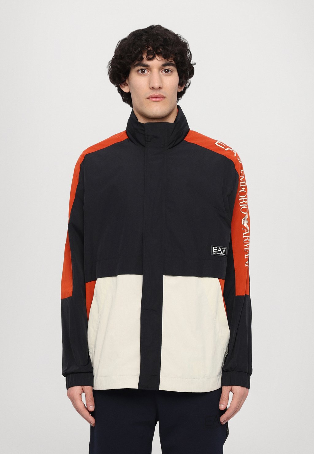 

Демисезонная куртка BLOUSON JACKET EA7 Emporio Armani, черный