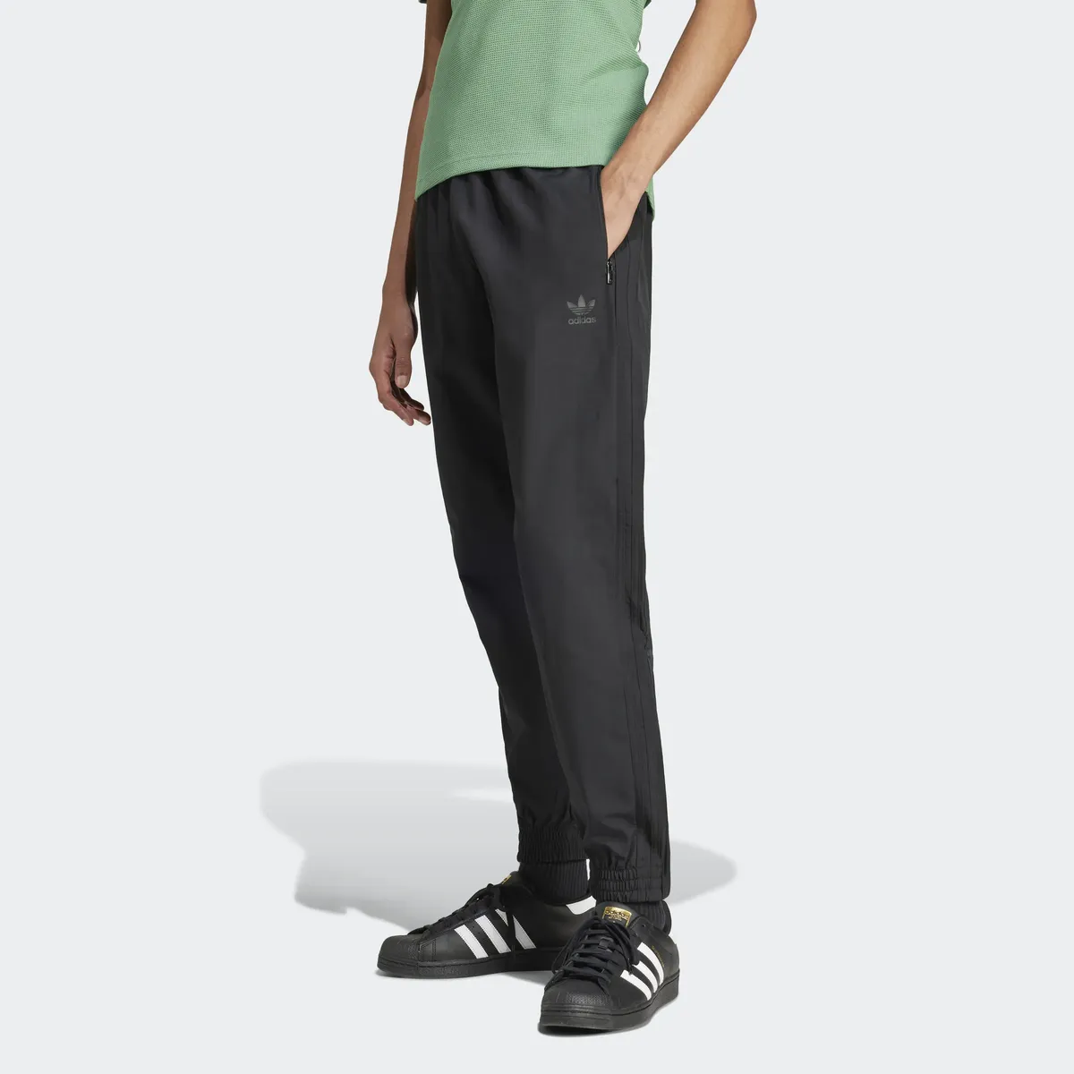 

Спортивные брюки Adidas Originals "WOVEN SST TP" (1 шт.), черный