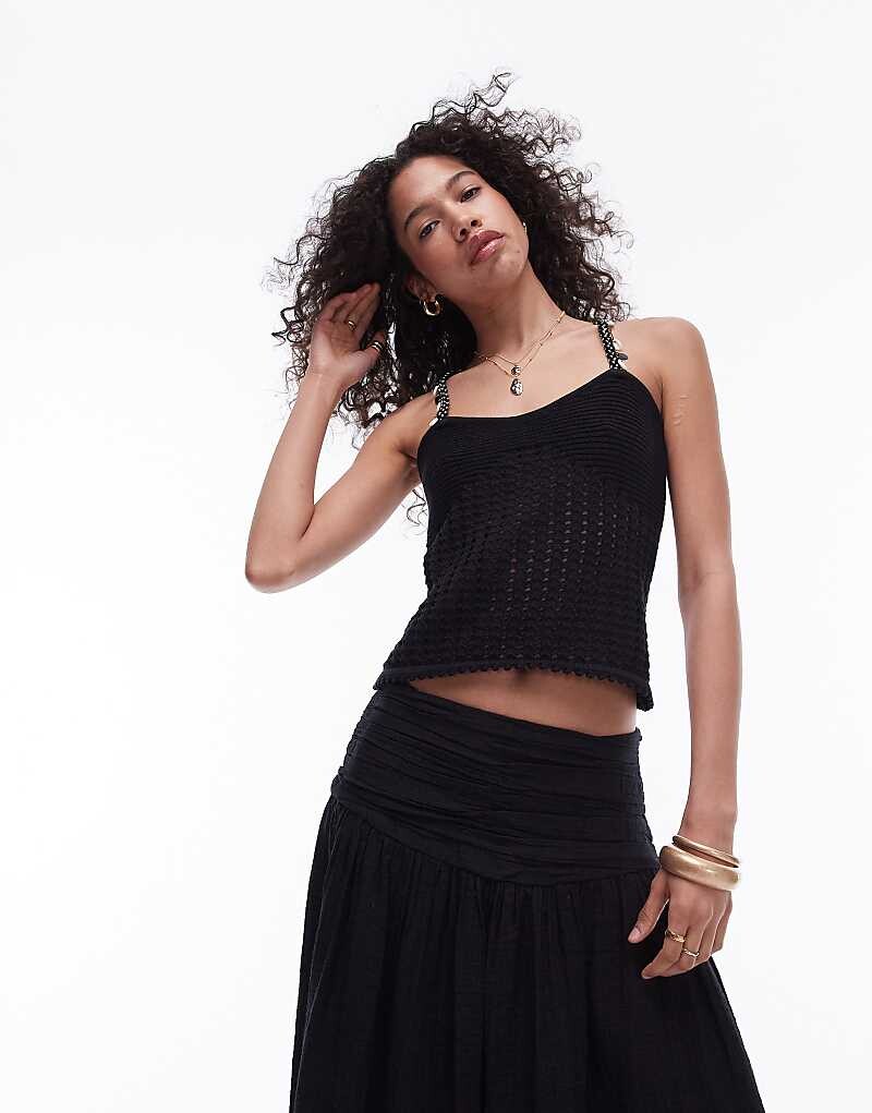 

Topshop – Вязаный топ на бретельках черного цвета с ракушками на бретелях