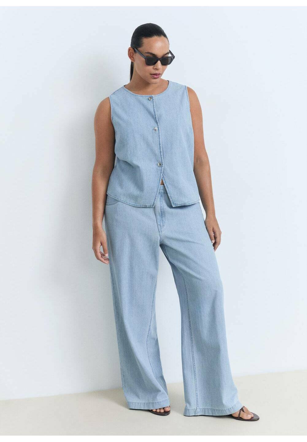 

Жилет BUTTONED Mango, светло-голубой