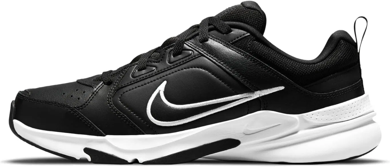 Кроссовки Nike Defy All Day для тренировок, модель DJ1196 (мужские), Black / White