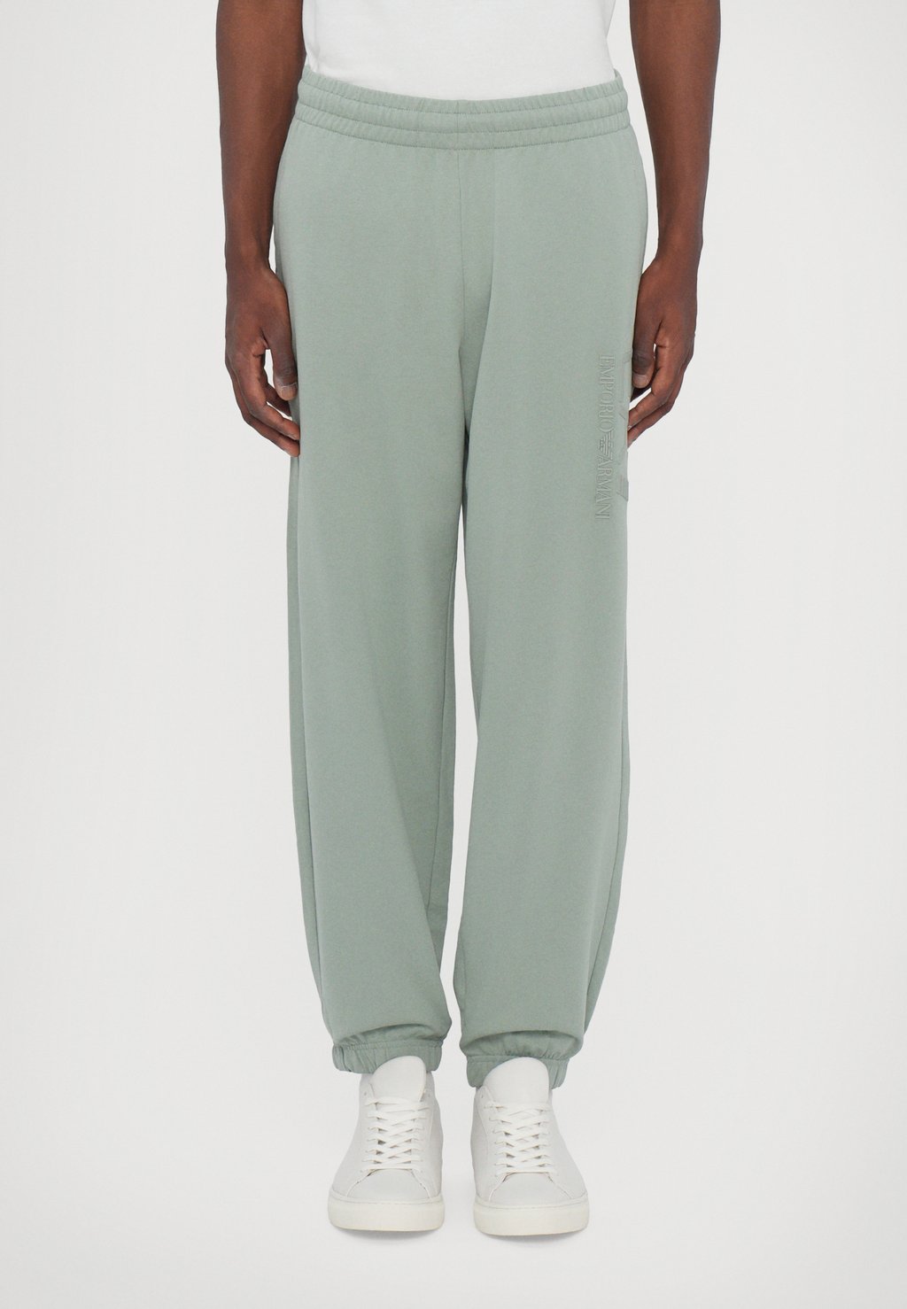 

Спортивные штаны EA7 Emporio Armani, зеленый