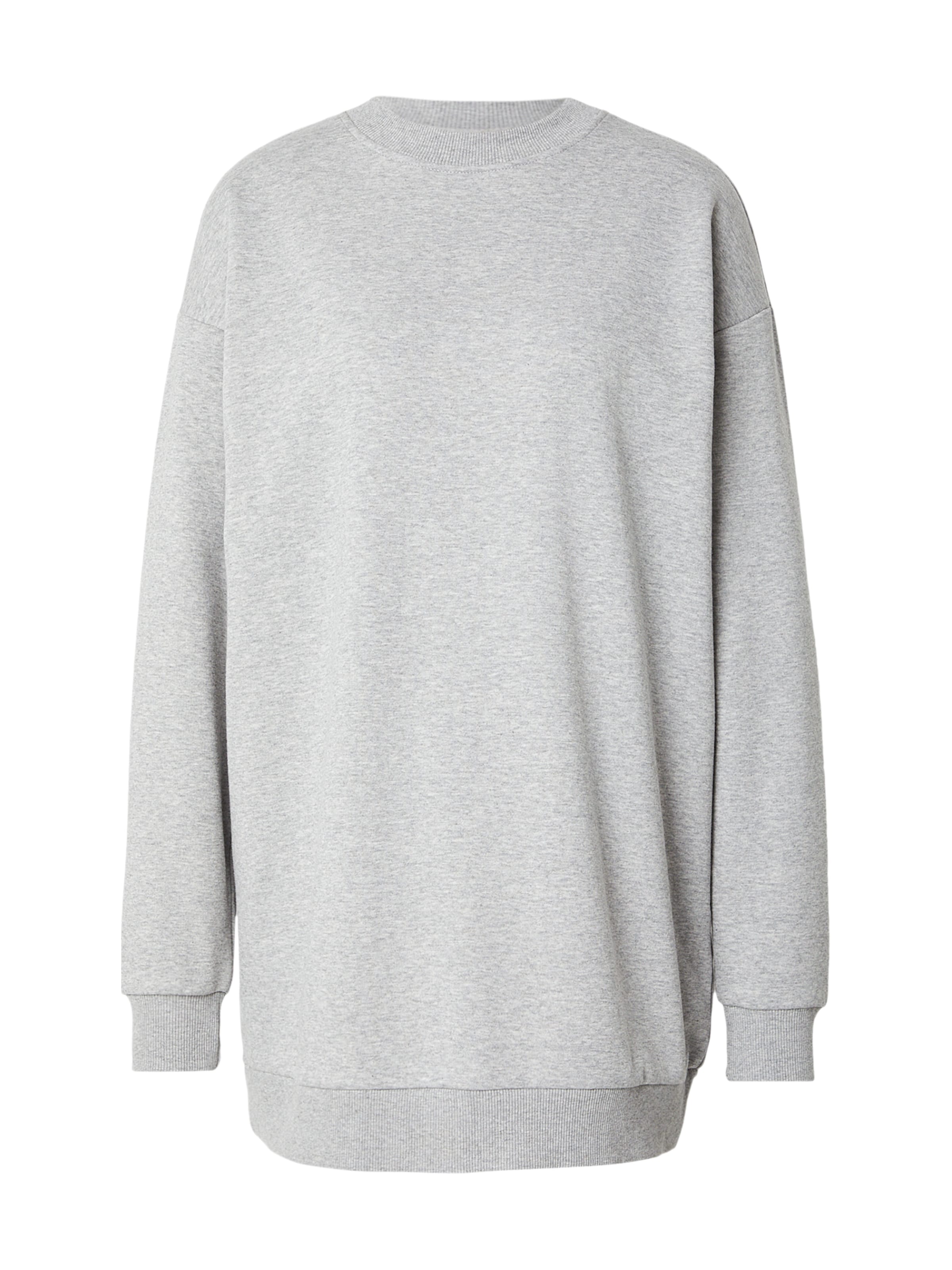 

ABOUT YOU Платье 'Christin' в светло-сером цвете