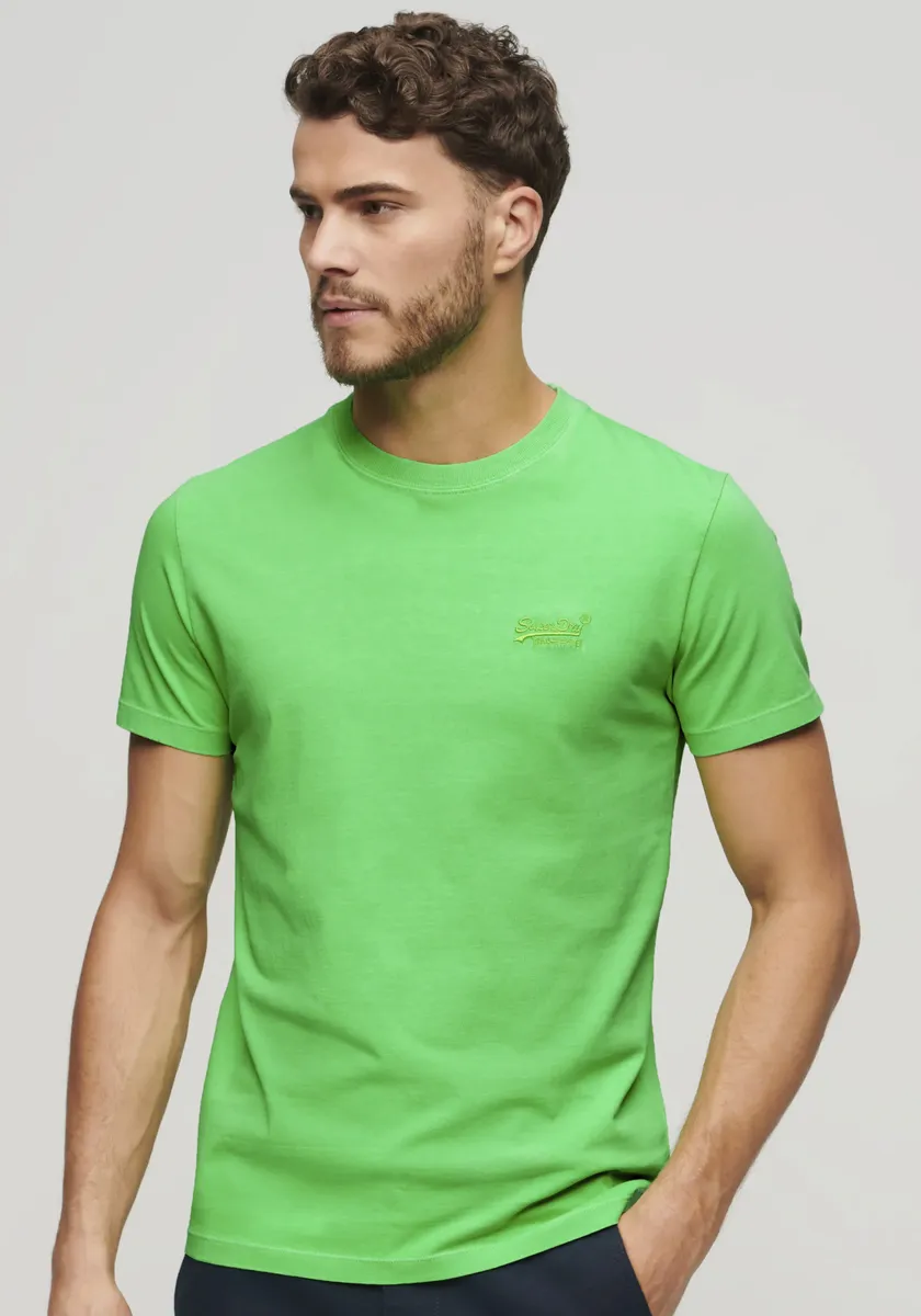 

Рубашка с круглым вырезом Superdry "ESSENTIAL LOGO EMB NEON TEE", цвет Dry Fluro Lime