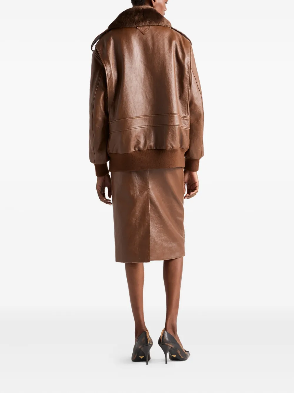 Кожаная куртка с воротником из овчины Prada, коричневый — фото 3