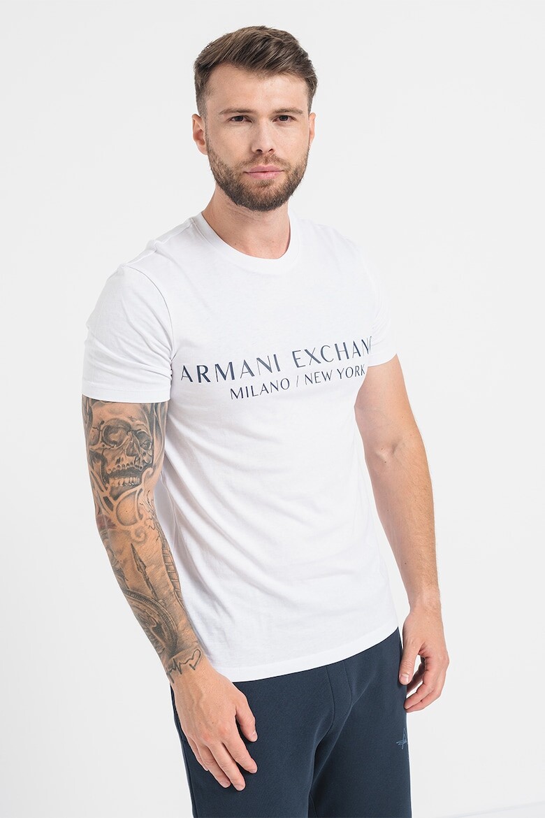 

Футболка с логотипом Armani Exchange, белый