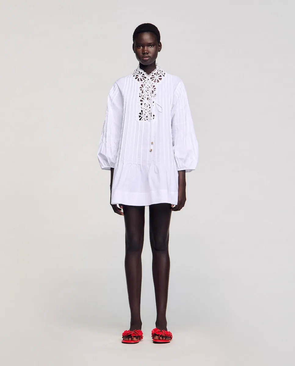 

Короткое платье с кружевной отделкой Sandro, белый