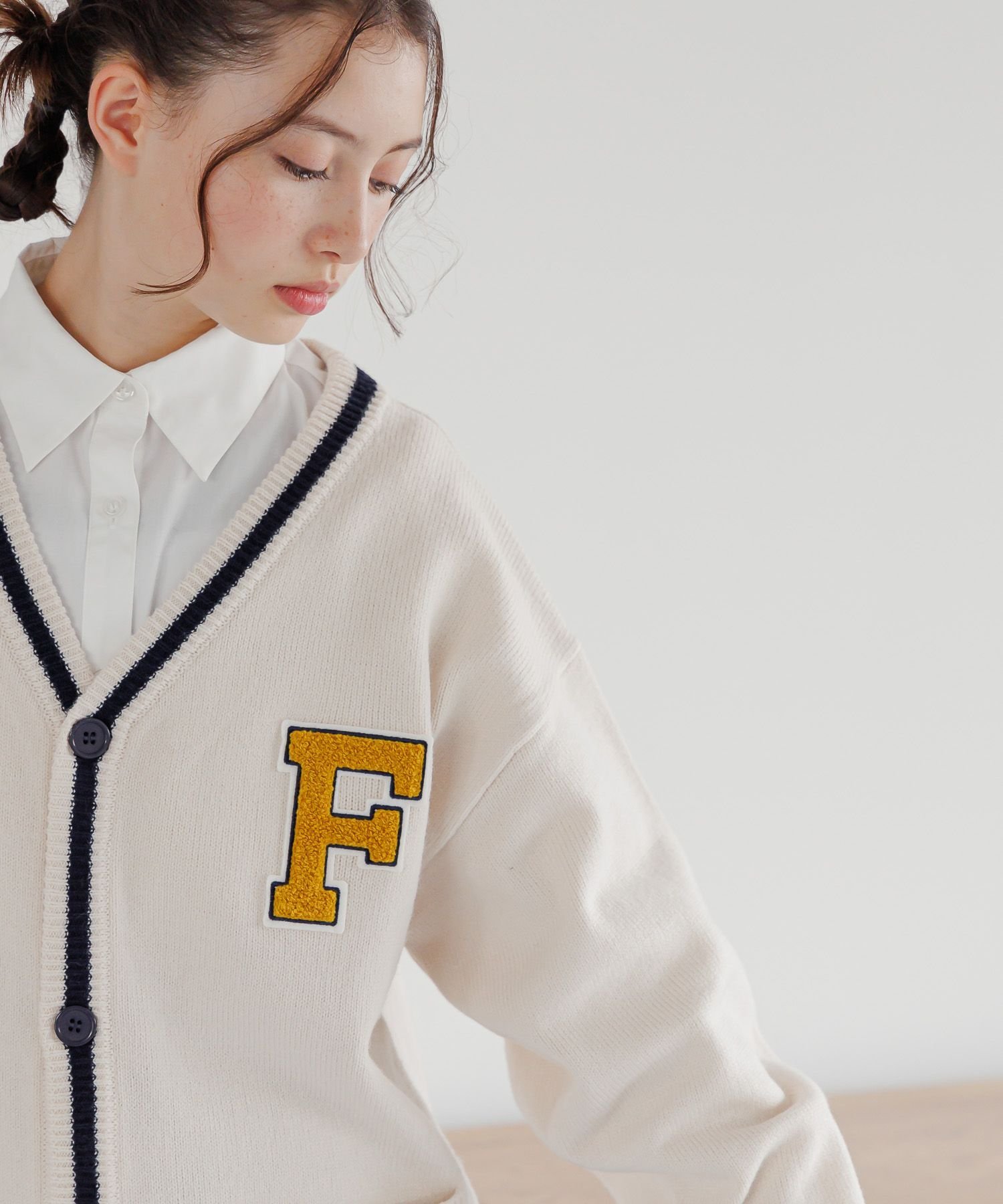 FILA/Кардиган с нашивкой в рамках сотрудничества/Детский/252062 GLOBAL WORK, Ivory 08