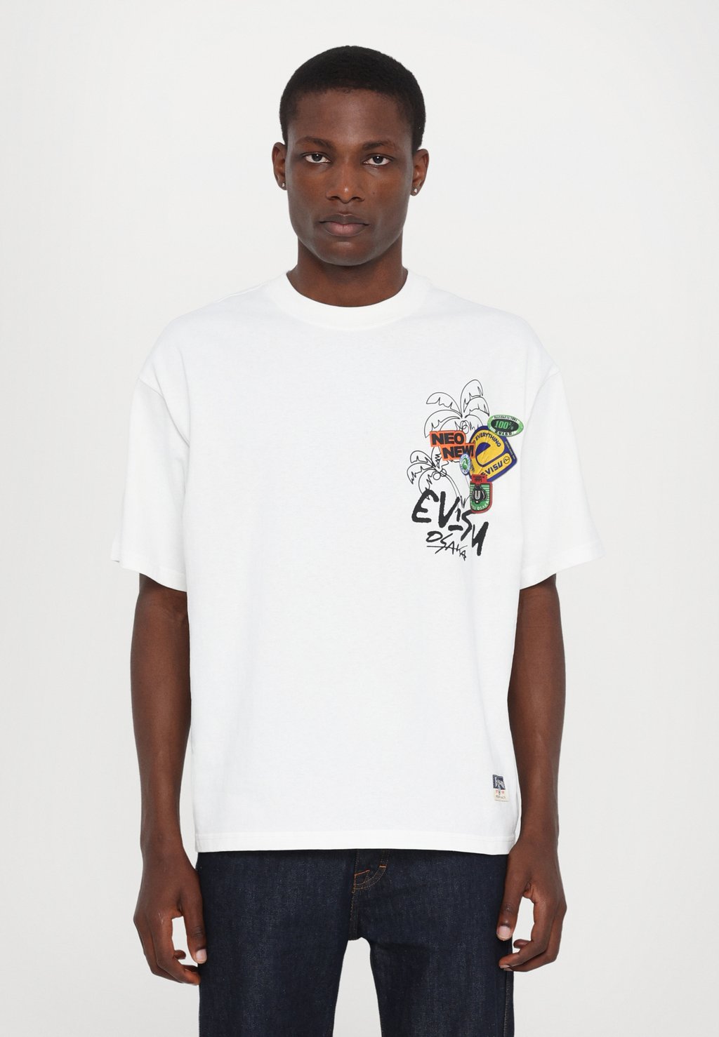 

Футболка с принтом DARUMA WITH STICKERS TEE Evisu, белый