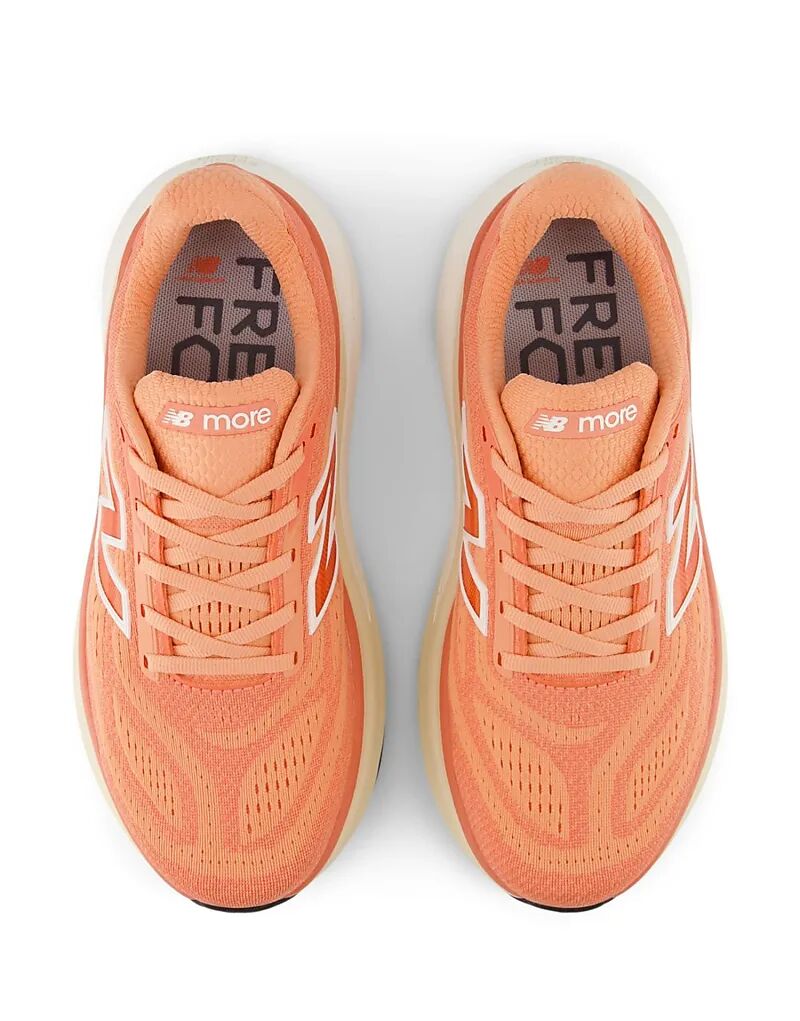 Кроссовки New Balance Fresh Foam x More V6 в цвете «Персиковый нектар» — фото 4