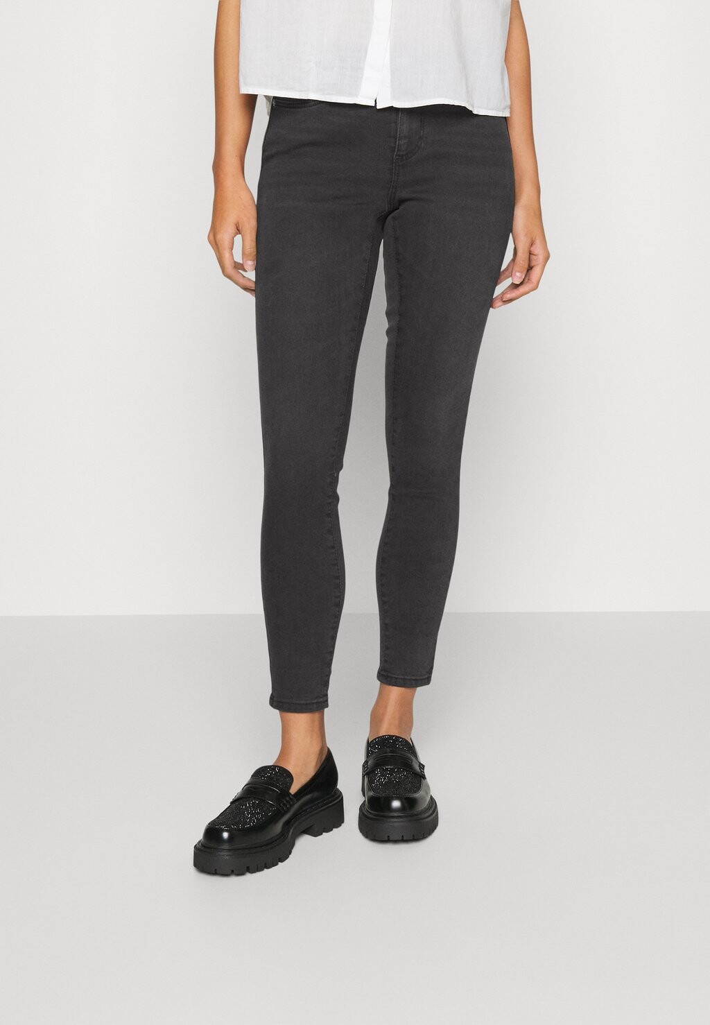 

Джинсы Skinny Fit ONLY