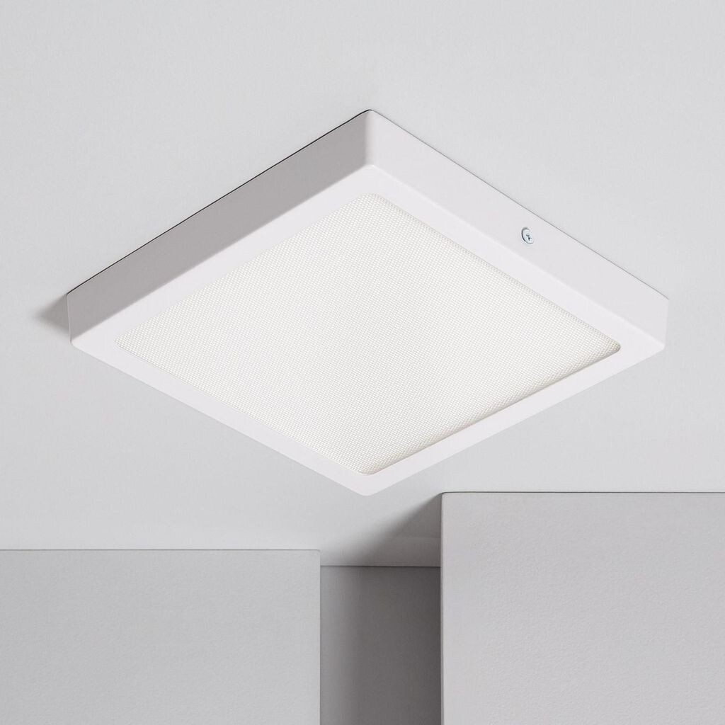 

Светодиодный потолочный светильник 18 Вт Square Superslim (CRI90) Микропризматический, выбираемый CCT (UGR17), 205x205 мм, выбираемый (Теплый-Нейтральный-Холодный) LEDKIA
