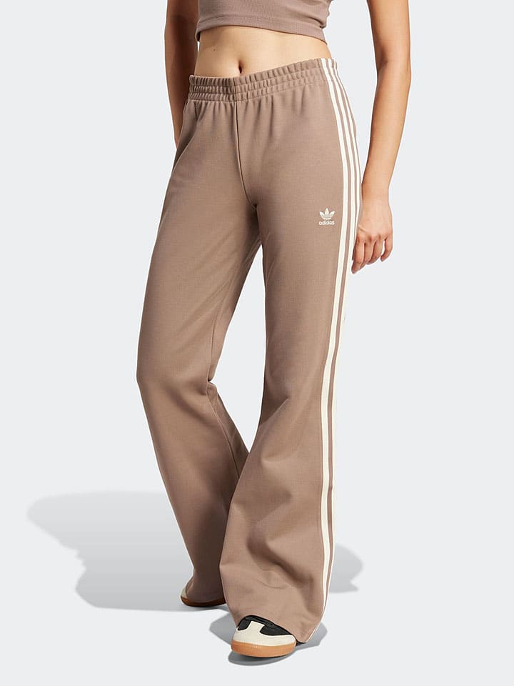 

Adidas Бежевые спортивные штаны