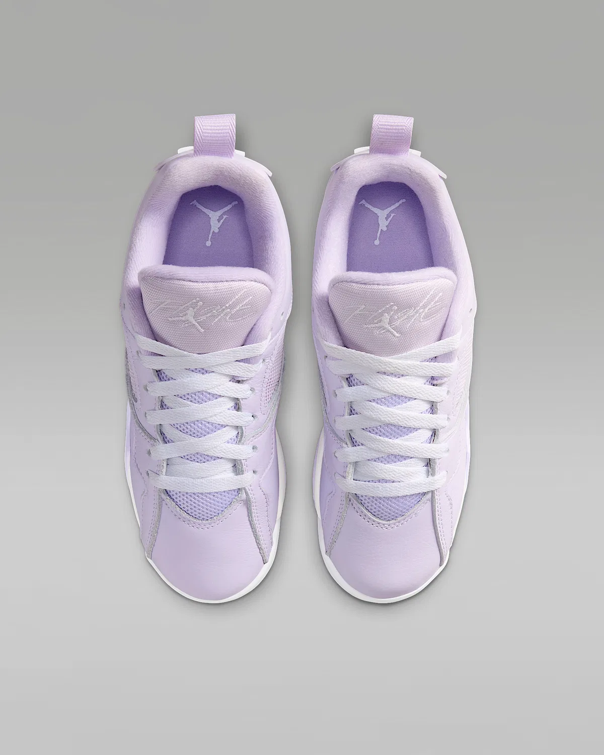 Кроссовки Big Kids' Air Jordan MVP 92, Barely Grape/Violet Mist/White — фото 4