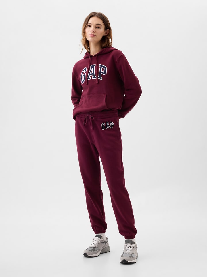 

Спортивные брюки GAP, бордовый