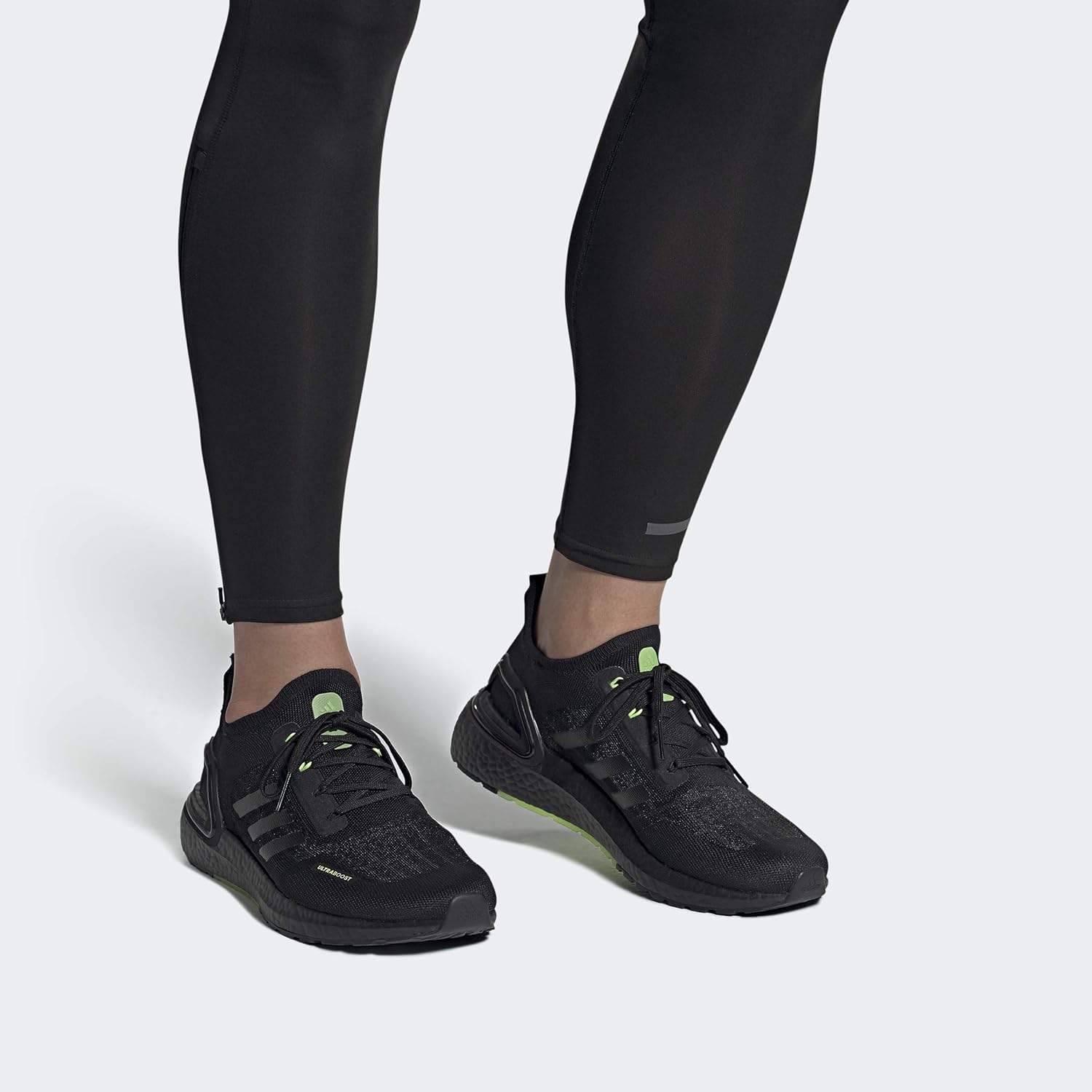 Кроссовки Adidas Унисекс-взрослые Ultraboost Summer.rdy, черный/зеленый — фото 3