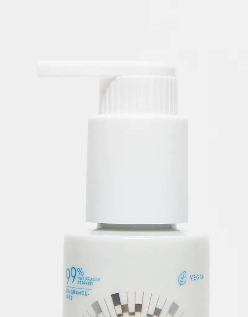 Крем для лица SPF LUMENE Очищающее средство Nordic Hydra Oat Milk Oil Cleanser — фото 3