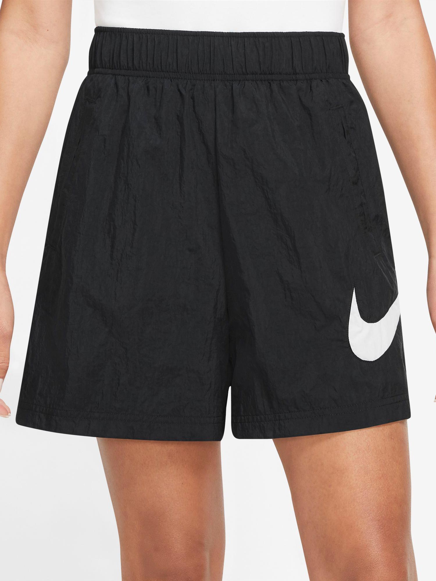 

Шорты Nike W ESSNTL WVN HR, черный