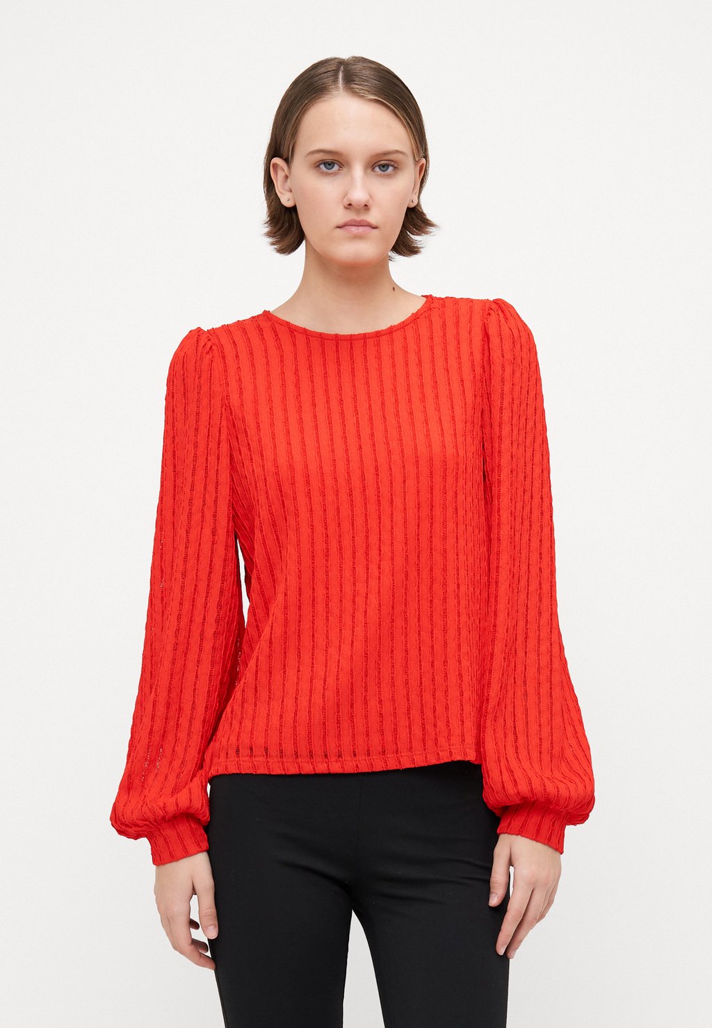 

Топ с длинными рукавами VMNOMI Vero Moda Tall, красный