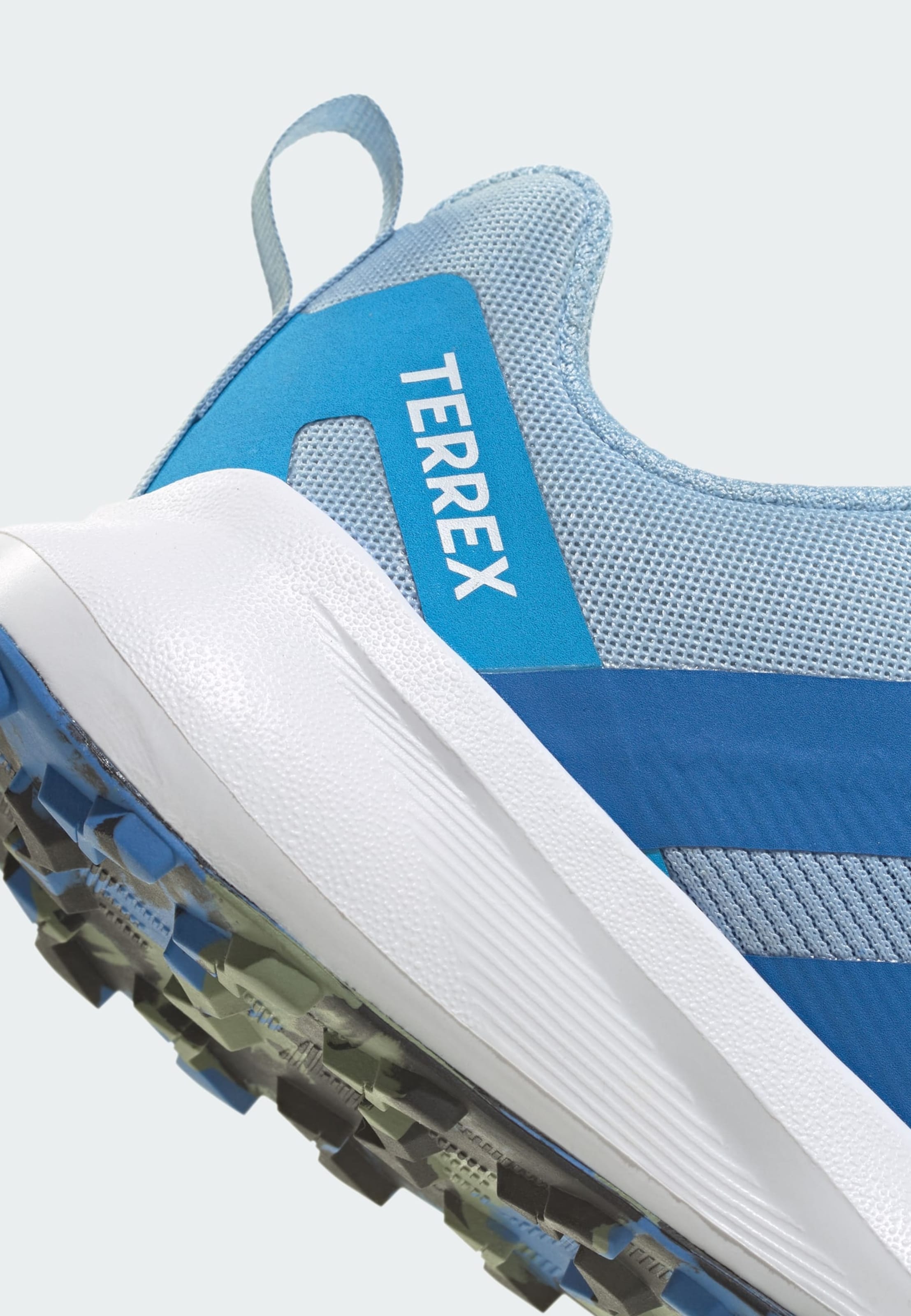ADIDAS TERREX Кроссовки для бега Terrex Agravic в цвете небесно-голубой, светло-голубой — фото 2