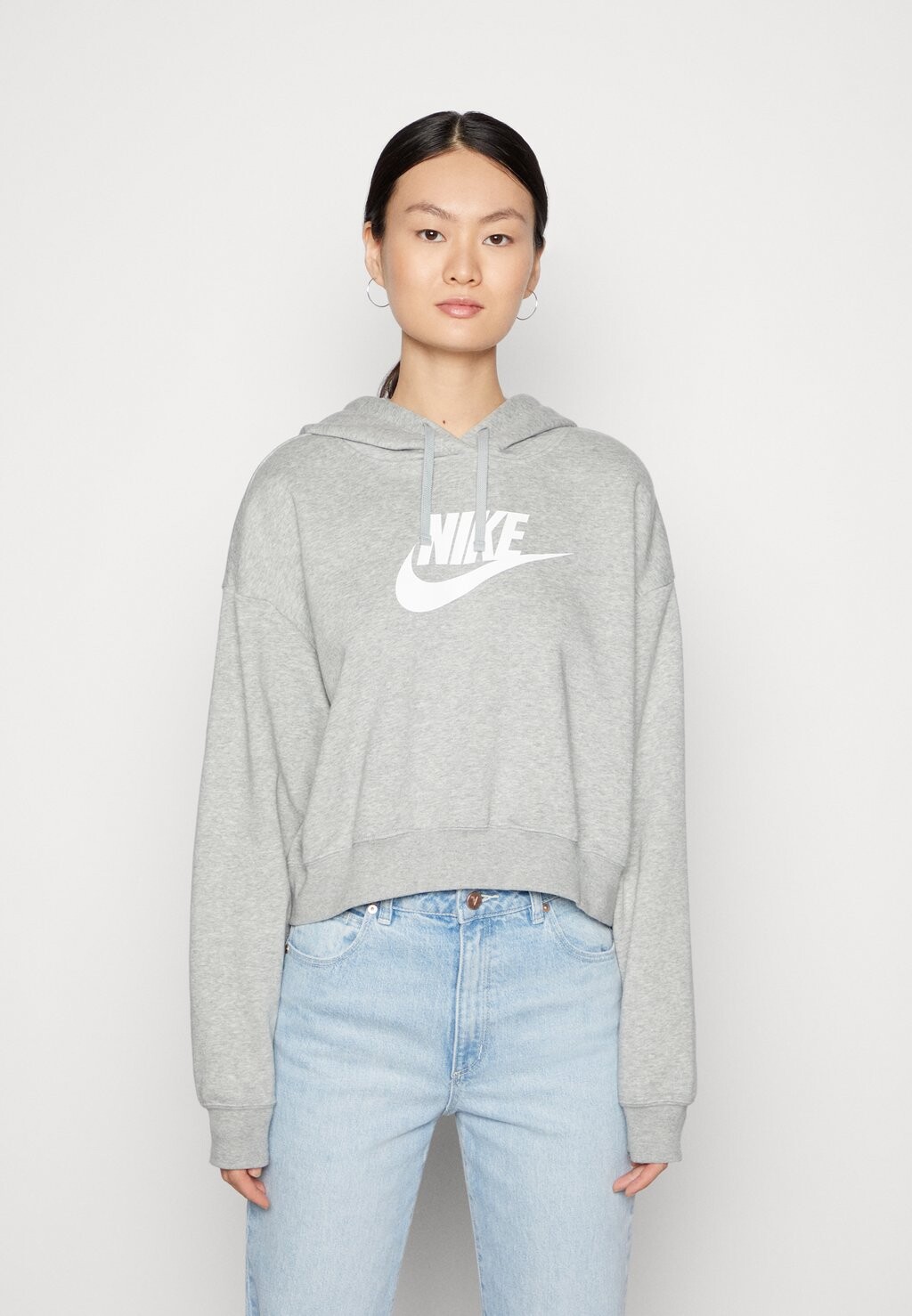 

Толстовка Nike Club Crop, серый вереск