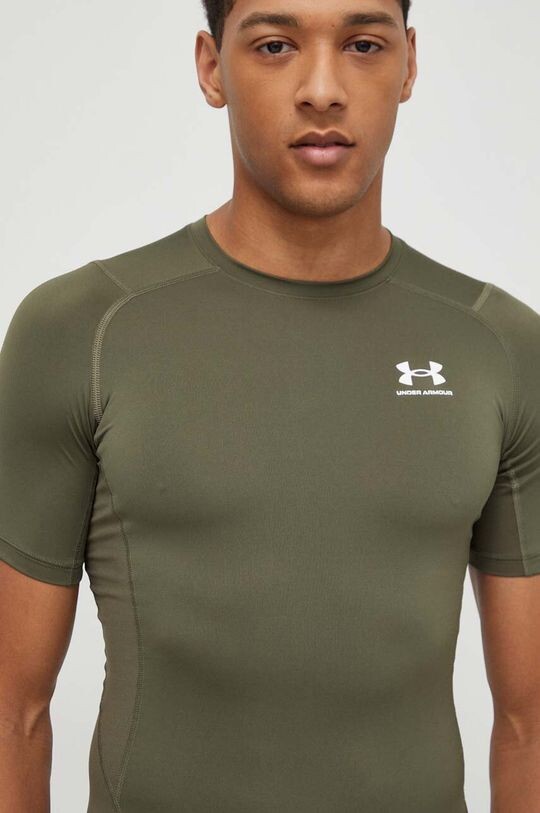 

Тренировочная футболка Under Armour, зеленый