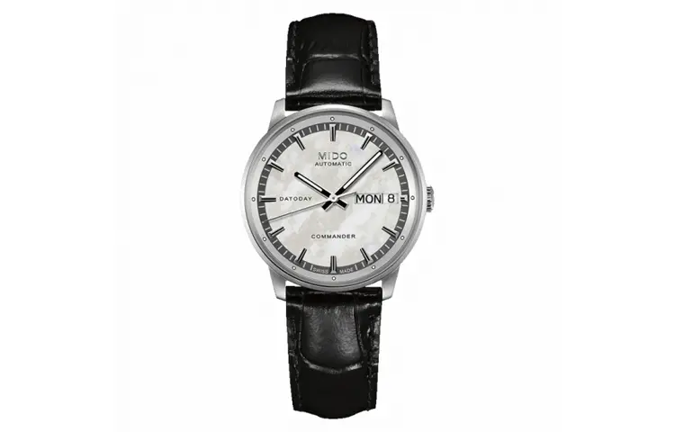 

MIDO Часы Women's Commander Watch, Black