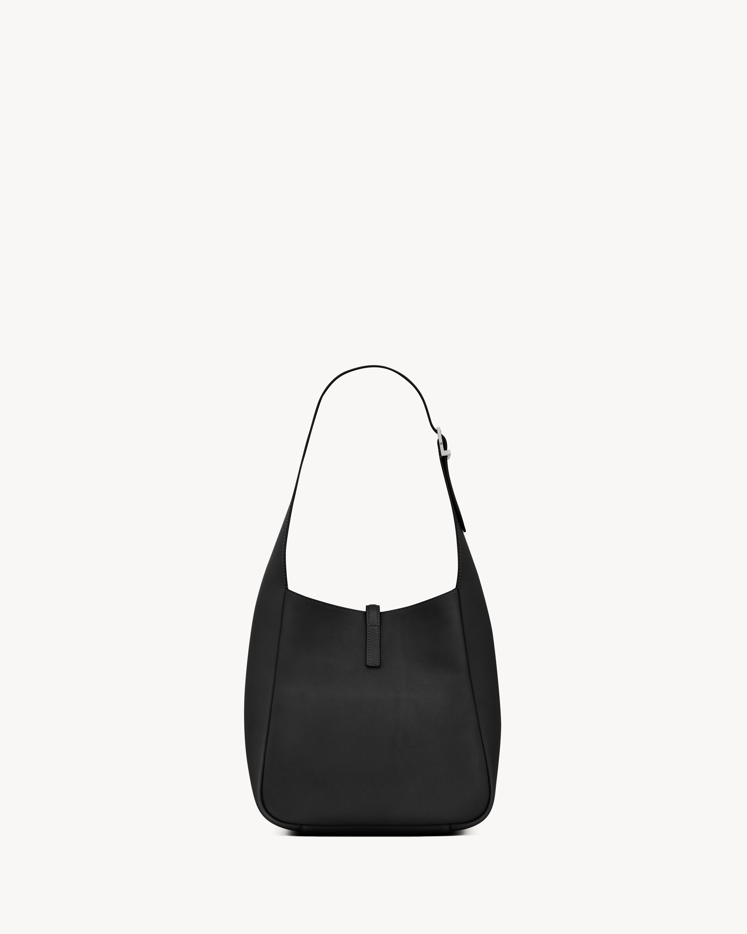 LE 5 À 7 мягкая SMALL из зернистой кожи SAINT LAURENT, черный — фото 3